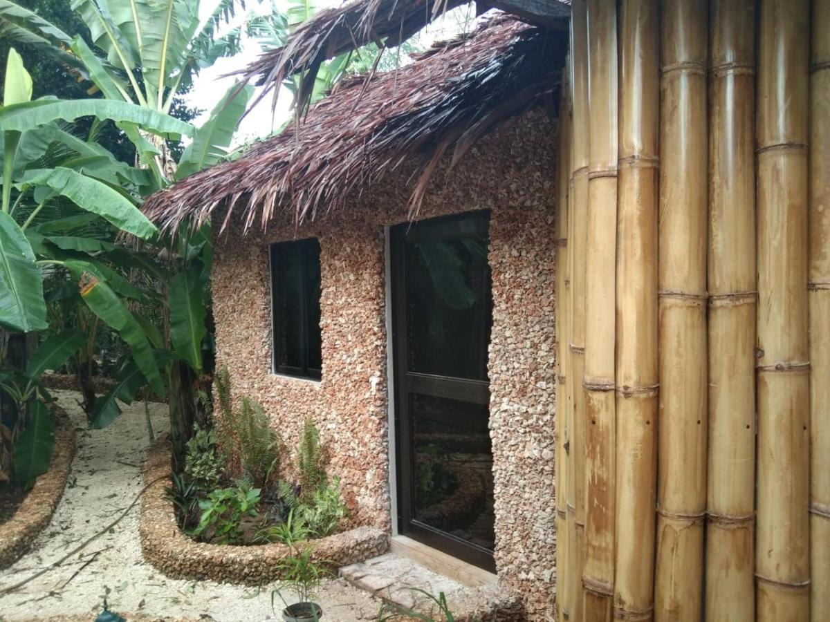 Jungle Of Peace Resort Siquijor Exterior foto