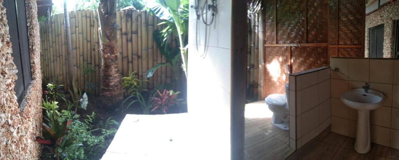 Jungle Of Peace Resort Siquijor Exterior foto